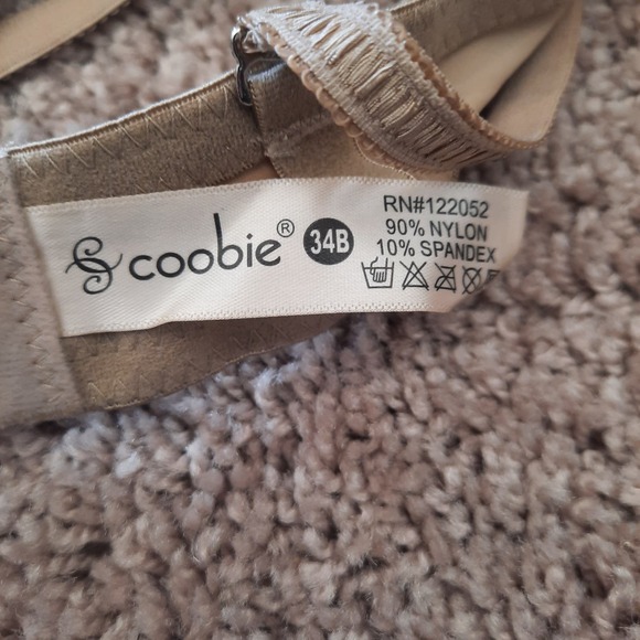 NWT Coobie 34 B Bra..  Padded Underwire, removable straps. - Picture 3 of 3